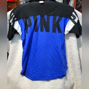 PINK Victoria's Secret V neck T-shirt. Super soft size small. Like new Never wor